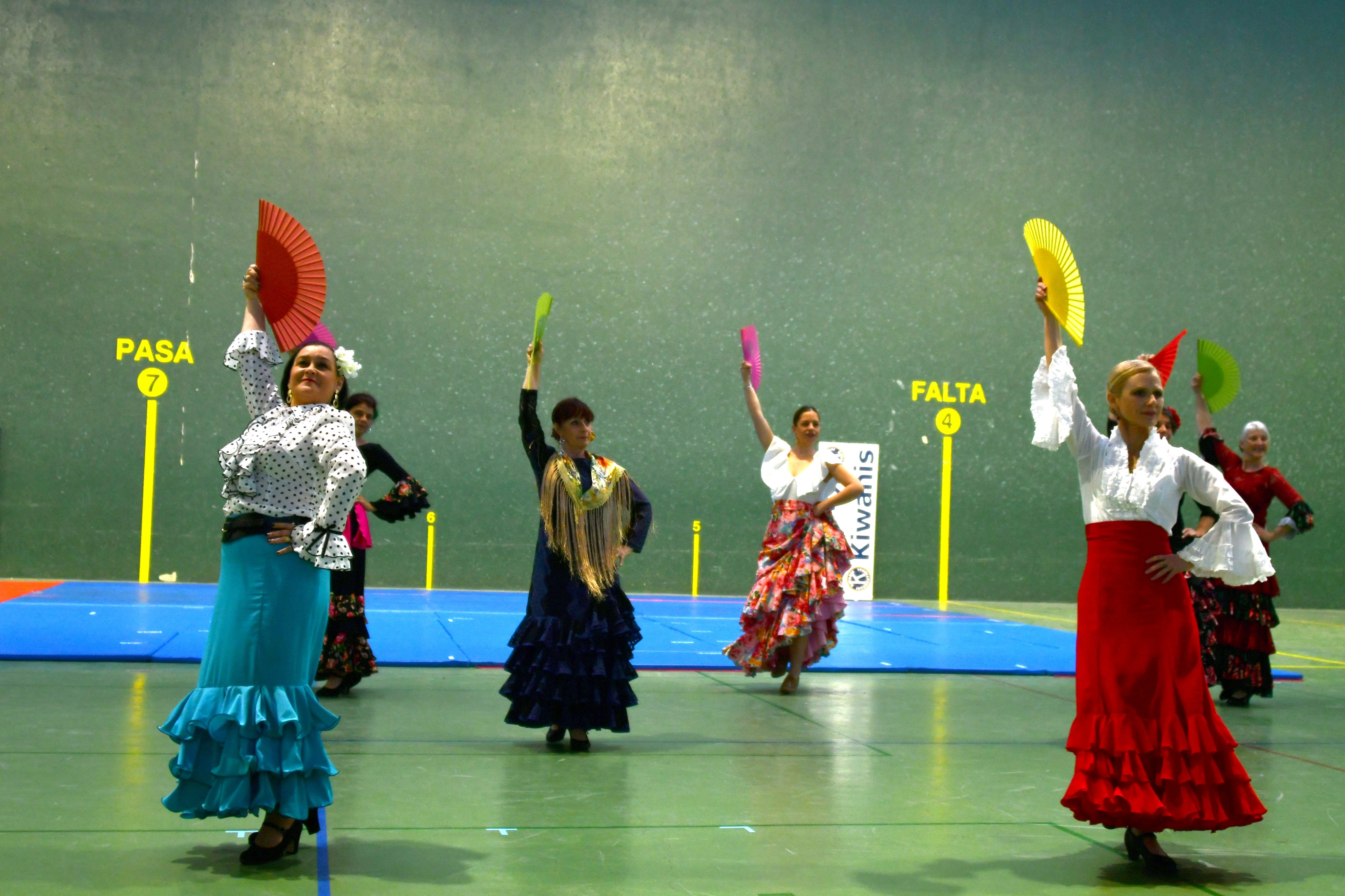 7 sevillanes