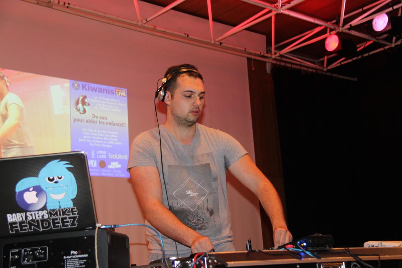 DJ Mike Fendez