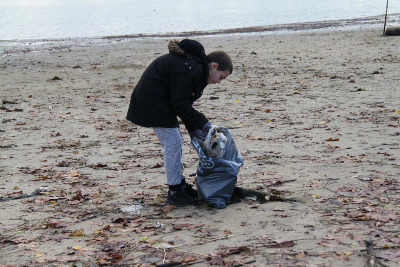 un sac de déchets en moins